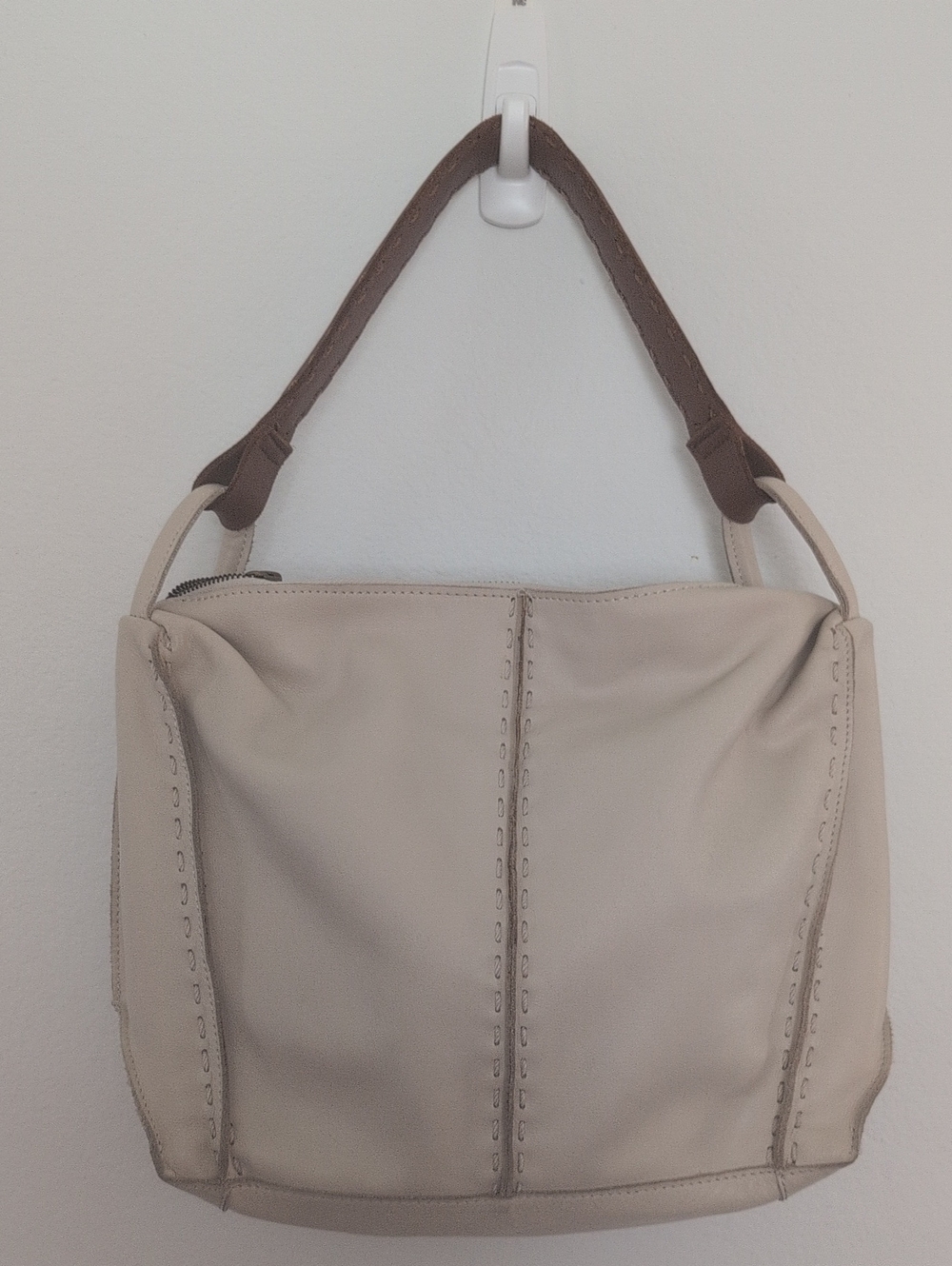 The Sak Cream Leather Shoulder Bag with Brown Handle